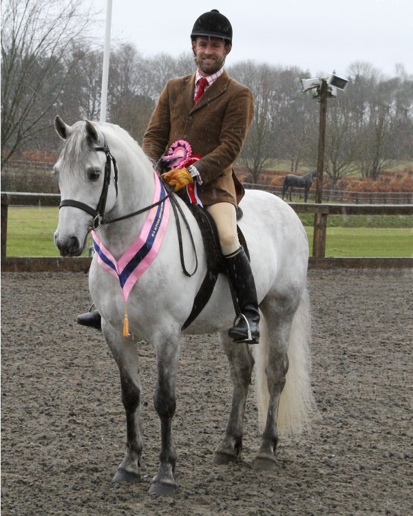 Tulira Daróg is Champion